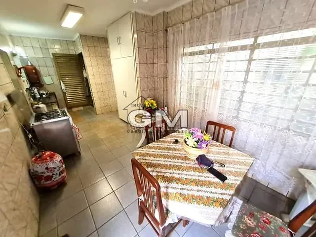 Sobrado com 189m² 5 quartos e 3 banheiros, à venda, no bairro Jardim Interlagos em Ribeirão Preto