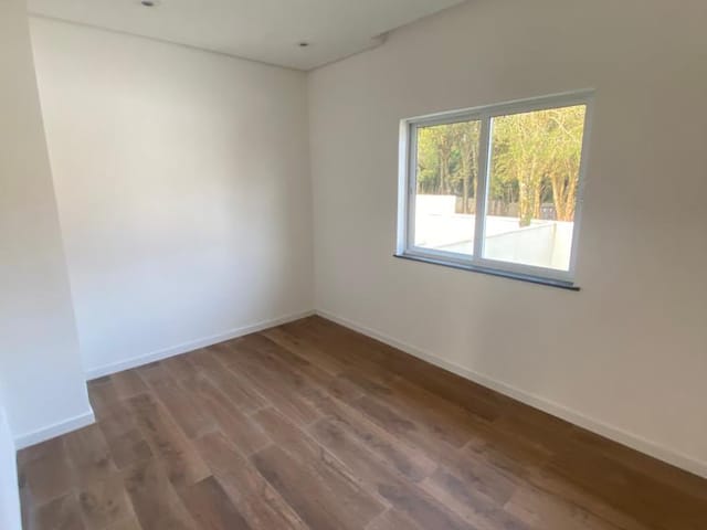 Sobrado com 241m² 3 quartos e 4 banheiros, à venda, no bairro Aristocrata em São José dos Pinhais