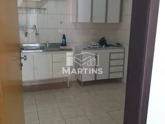 Sobrado com 112m² 3 quartos e 2 banheiros, à venda, no bairro Vila Pirajussara em São Paulo