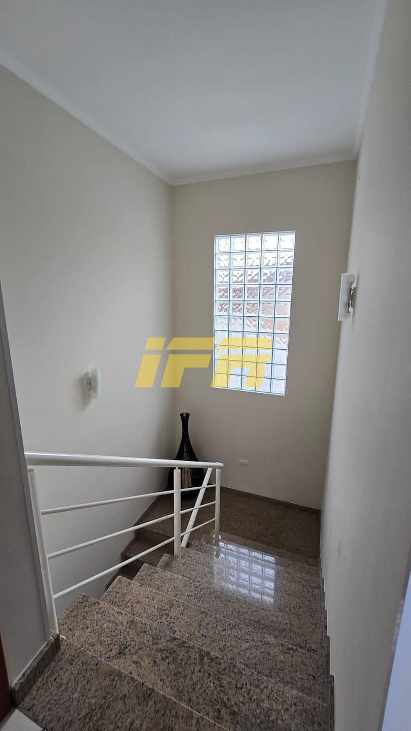 Sobrado, 5 quartos, 250 m² - Foto 33