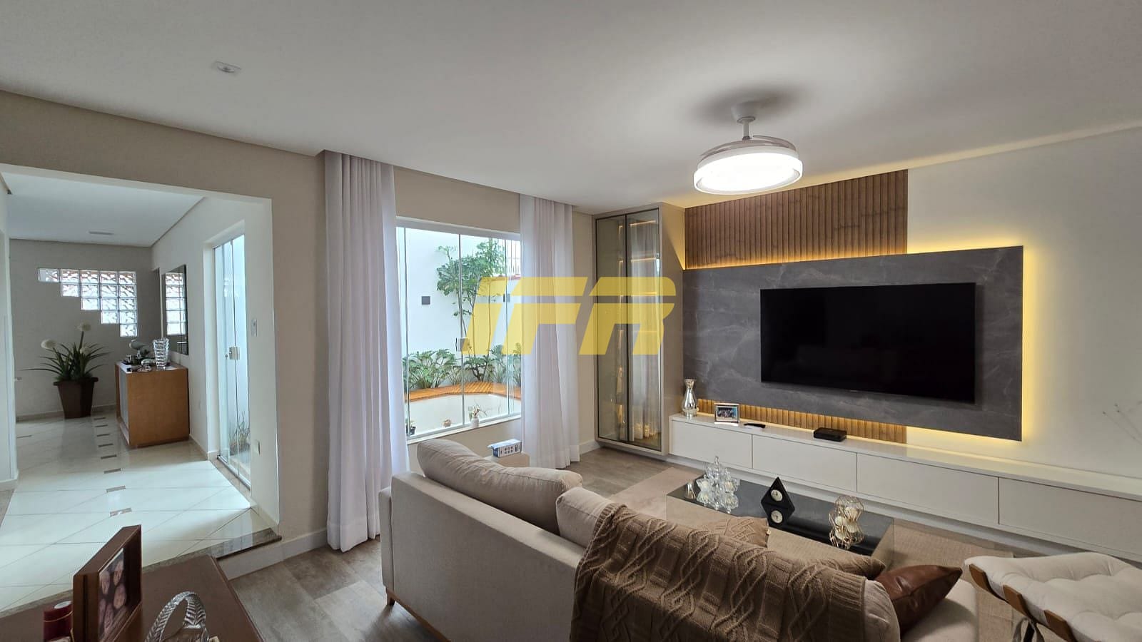 Sobrado, 5 quartos, 250 m² - Foto 31