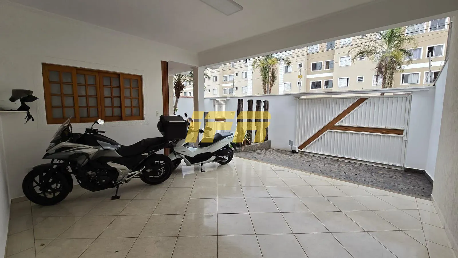Sobrado, 5 quartos, 250 m² - Foto 2