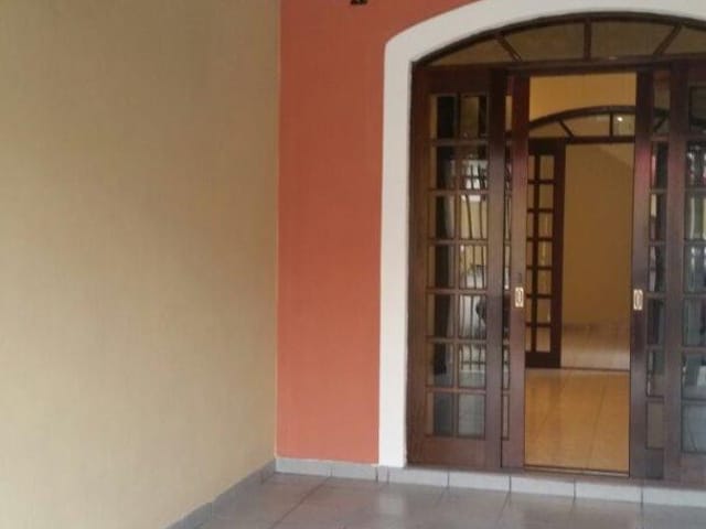 Foto do Sobrado - Sobrado residencial para locação, Jardim Satélite, São José dos Campos. | INDEPENDENCE NEGOCIOS IMOBILIARIOS LTDA