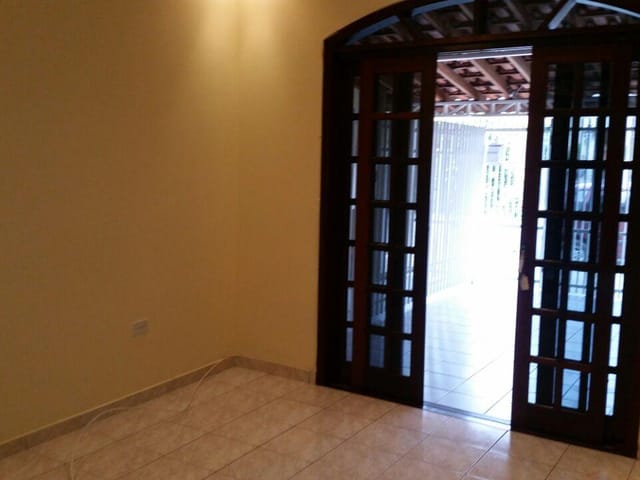 Foto do Sobrado - Sobrado residencial para locação, Jardim Satélite, São José dos Campos. | INDEPENDENCE NEGOCIOS IMOBILIARIOS LTDA