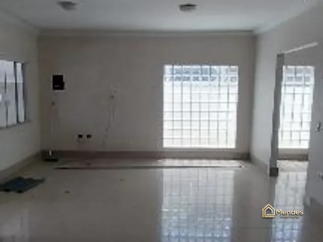 Sobrado com 200m² 4 quartos e 5 banheiros, à venda, no bairro Alto Boqueirão em Curitiba