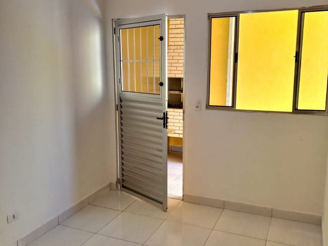 Sobrado com 149m² 2 quartos e 2 banheiros, à venda, no bairro Jardim Figueira Grande em São Paulo