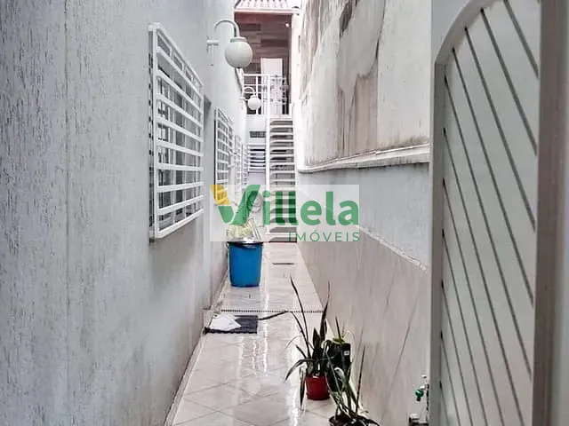 Sobrado com 140m² 3 quartos e 3 banheiros, à venda, no bairro Vila Figueira em Suzano