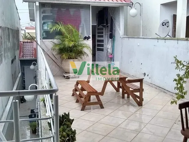Sobrado com 140m² 3 quartos e 3 banheiros, à venda, no bairro Vila Figueira em Suzano
