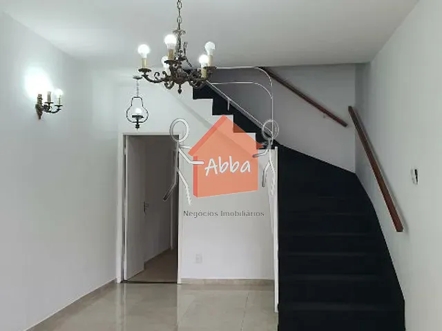 Sobrado com 526m² 3 quartos e 2 banheiros, à venda, no bairro Chácara Santo Antônio (Zona Sul) em São Paulo