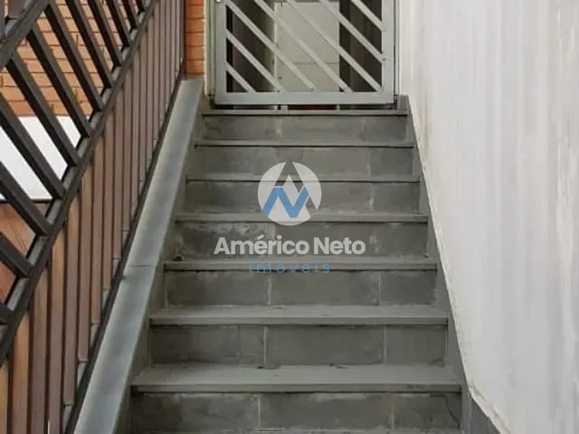 Sobrado com 180m² 3 quartos e 3 banheiros, à venda, no bairro Olímpico em São Caetano do Sul
