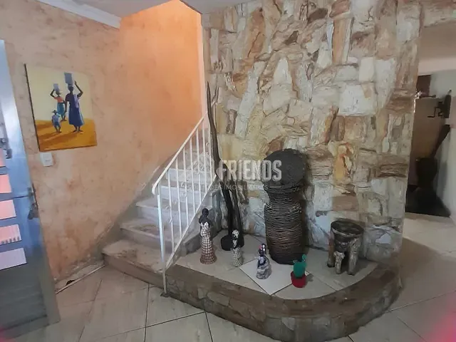 Sobrado com 161m² 4 quartos e 4 banheiros, à venda, no bairro Chácara Cruzeiro do Sul em São Paulo