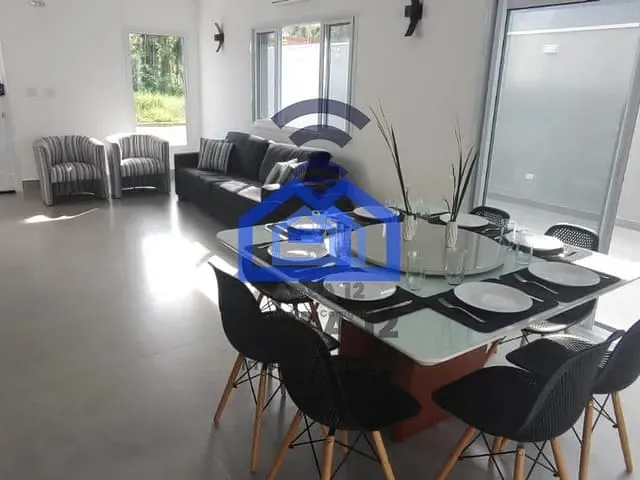 Sobrado com 384m² 3 quartos e 3 banheiros, à venda, no bairro Massaguaçu em Caraguatatuba
