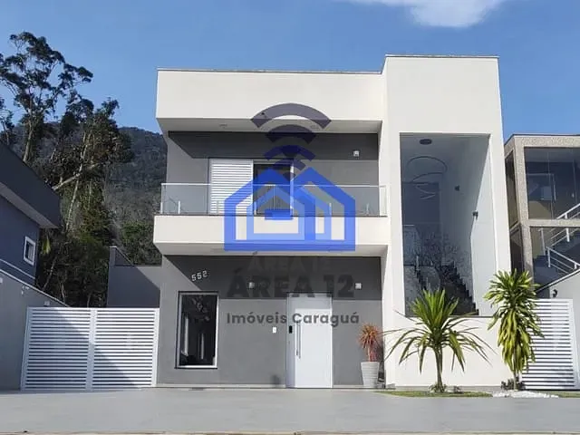 Sobrado com 384m² 3 quartos e 3 banheiros, à venda, no bairro Massaguaçu em Caraguatatuba