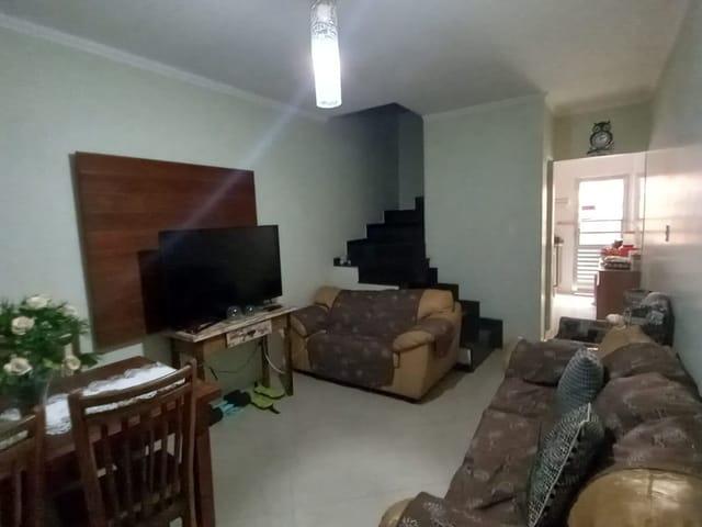 Sobrado 2 quartos e 2 banheiros, à venda, no bairro Cidade São Mateus em São Paulo