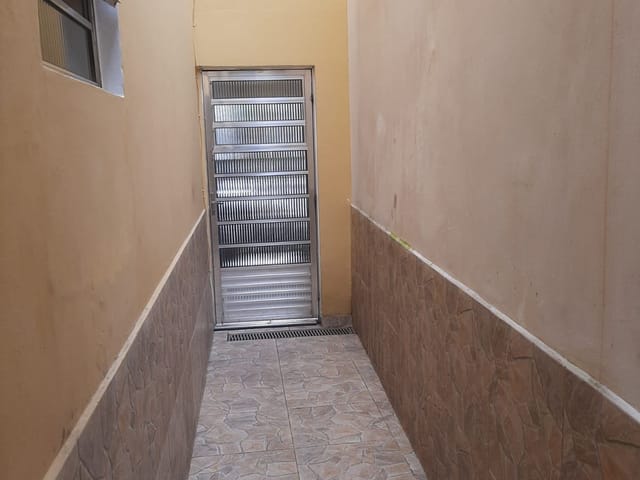 Sobrado com 200m² 3 quartos e 1 banheiro, à venda, no bairro Jardim Imperador (Zona Leste) em São Paulo