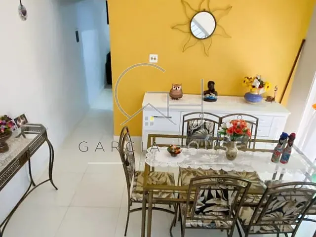 Sobrado com 108m² 4 quartos e 2 banheiros, à venda, no bairro Vila Tibério em Ribeirão Preto