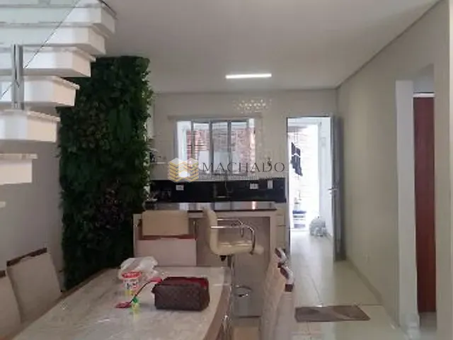 Sobrado com 150m² 4 quartos e 3 banheiros, à venda, no bairro Portais (Polvilho) em Cajamar