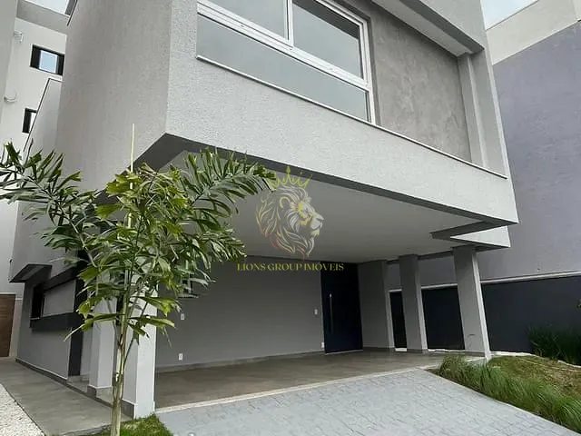 Sobrado com 219m² 3 quartos e 4 banheiros, à venda, no bairro São Francisco de Assis em Camboriú
