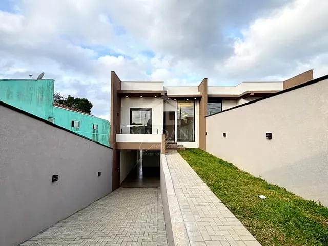Sobrado com 110m² 3 quartos e 2 banheiros, à venda, no bairro São Marcos em São José dos Pinhais