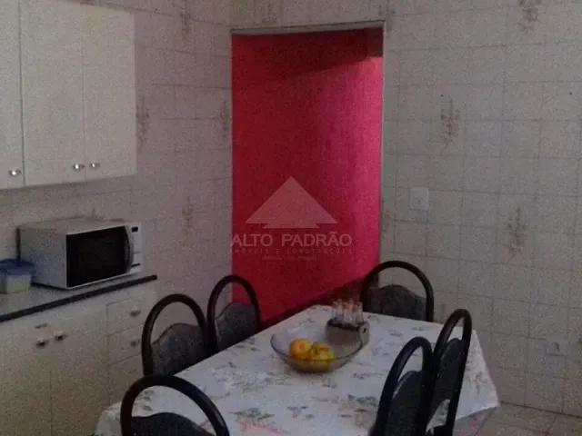 Sobrado 2 quartos e 1 banheiro, à venda, no bairro Vila Correia em Mauá
