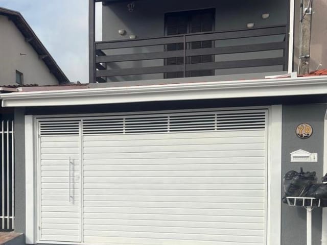 Sobrado com 179m² 3 quartos e 2 banheiros, à venda, no bairro Comercial e Residencial Jardim Mariana em Pindamonhangaba