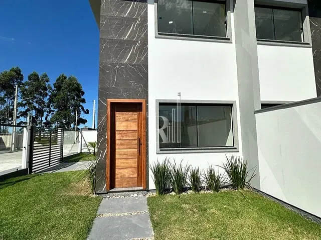 Sobrado com 150m² 2 quartos e 3 banheiros, à venda, no bairro Joaia em Tijucas