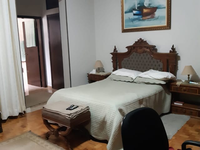 Foto do Sobrado - SOBRADO A VENDA NA VILA PRUDENTE, DIVISA COM A MOOCA, COM 576 METROS.TEM 10 VAGAS DE GARAGEM, QUINTAL E ELEVADOR. A 1100 METROS DO METRÔ VILA PRUDENTE | Sanches Imobiliária VIP