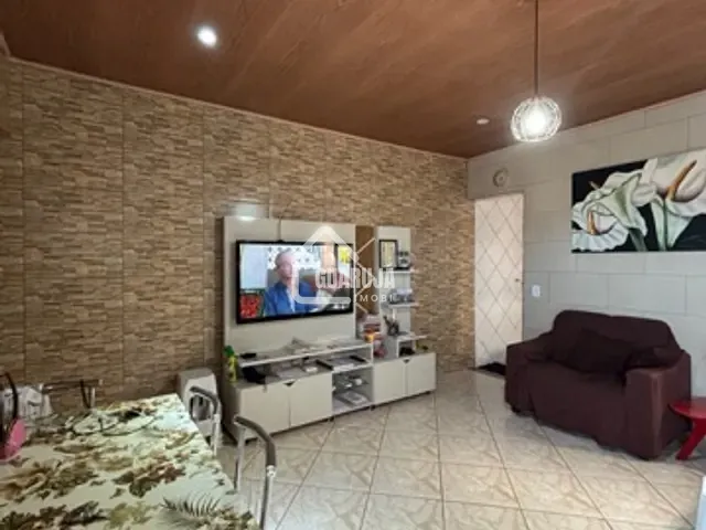 Sobrado 2 quartos e 2 banheiros, à venda, no bairro Jardim Progresso (Vicente de Carvalho) em Guarujá
