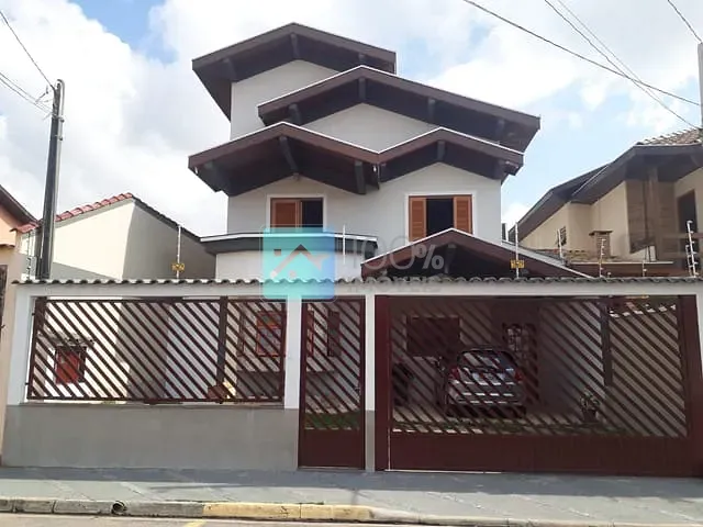 Sobrado com 250m² 3 quartos e 3 banheiros, à venda, no bairro Jardim das Industrias em São José dos Campos