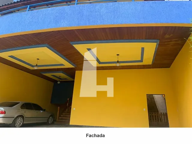 Sobrado com 300m² 4 quartos e 4 banheiros, à venda, no bairro Cidade Parquelandia em Mogi das Cruzes