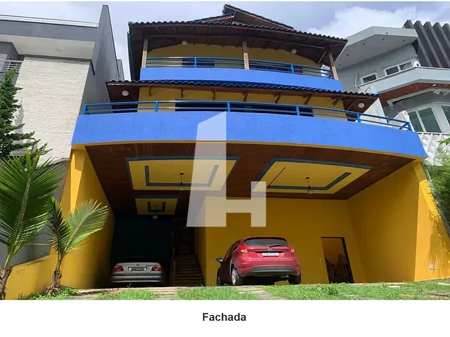 Sobrado com 300m² 4 quartos e 4 banheiros, à venda, no bairro Cidade Parquelandia em Mogi das Cruzes