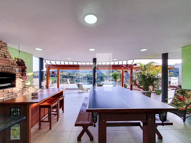 Sobrado com 800m² 3 quartos e 5 banheiros, à venda, no bairro Morro Alto em Itupeva
