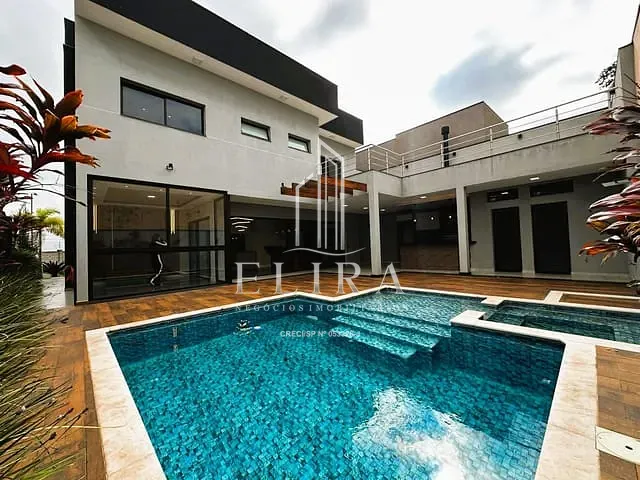 Sobrado com 368m² 3 quartos e 5 banheiros, à venda, no bairro Jardim Pau Brasil em Americana