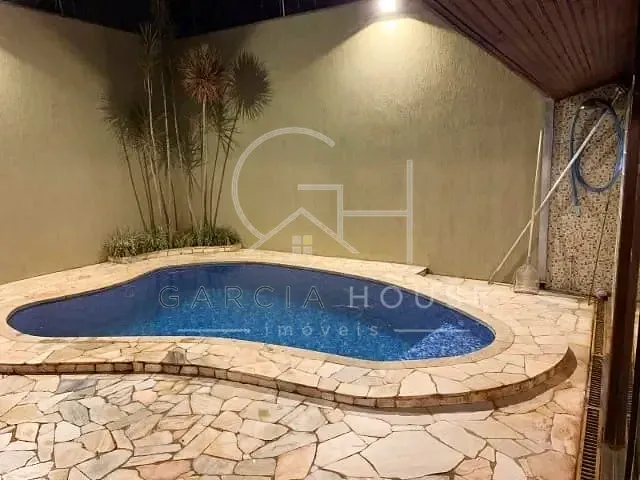 Sobrado com 304m² 3 quartos e 5 banheiros, à venda, no bairro Residencial Flórida em Ribeirão Preto