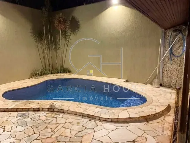 Sobrado com 304m² 3 quartos e 5 banheiros, à venda, no bairro Residencial Flórida em Ribeirão Preto