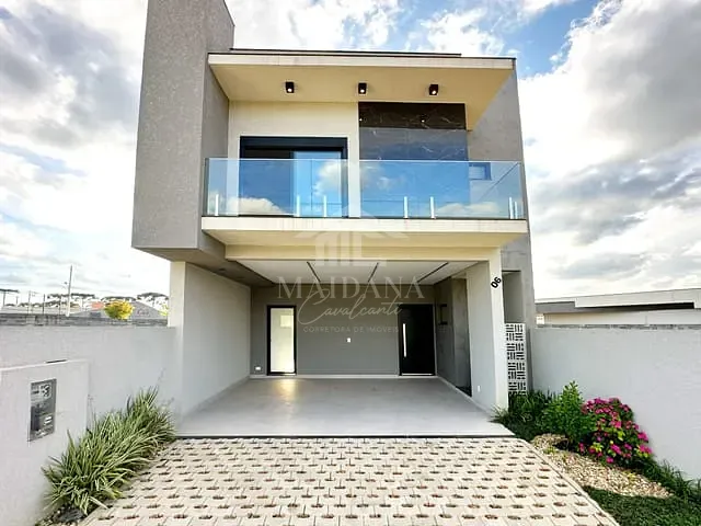 Sobrado com 169m² 3 quartos e 4 banheiros, à venda, no bairro Costeira em São José dos Pinhais