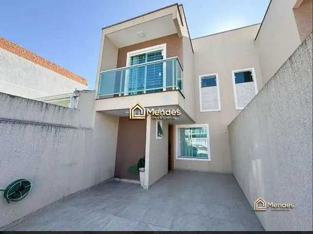Sobrado com 80m² 3 quartos e 2 banheiros, à venda, no bairro Umbará em Curitiba