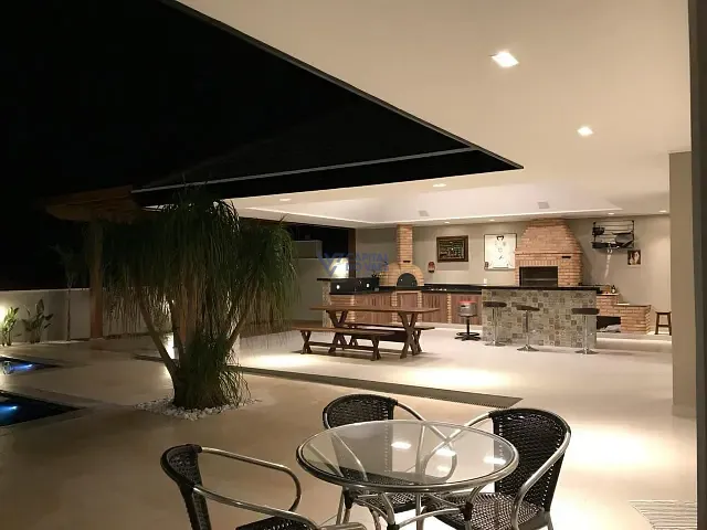 Sobrado com 450m² 3 quartos e 4 banheiros, à venda, no bairro Condomínio Residencial Jaguary em São José dos Campos