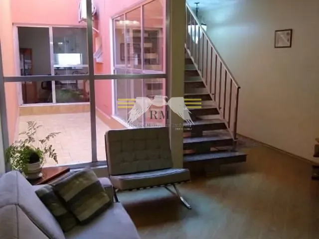 Sobrado com 178m² 3 quartos e 1 banheiro, à venda, no bairro Jardim Imperador em São Paulo