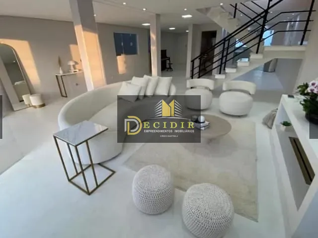Sobrado com 300m² 3 quartos e 5 banheiros, à venda, no bairro Cidade Parquelandia em Mogi das Cruzes