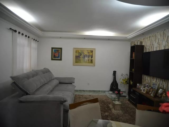 Sobrado 3 quartos e 3 banheiros, à venda, no bairro Parque Erasmo Assunção em Santo André