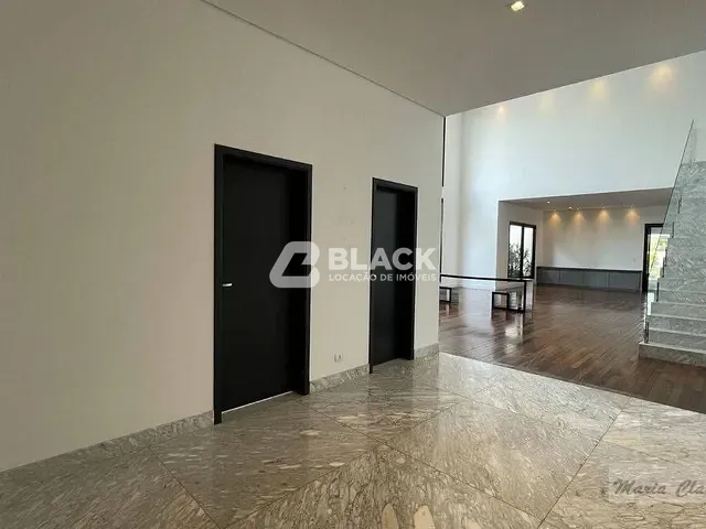 Sobrado com 1216m² 5 quartos e 5 banheiros, à venda ou para alugar, no bairro Condomínio Xapada Parque Ytu em Itu