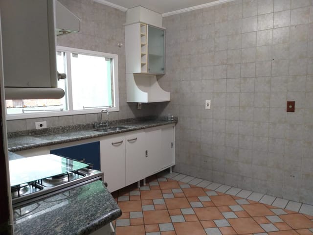 Sobrado 3 quartos e 3 banheiros, à venda, no bairro Jardim Fernandes em São Paulo