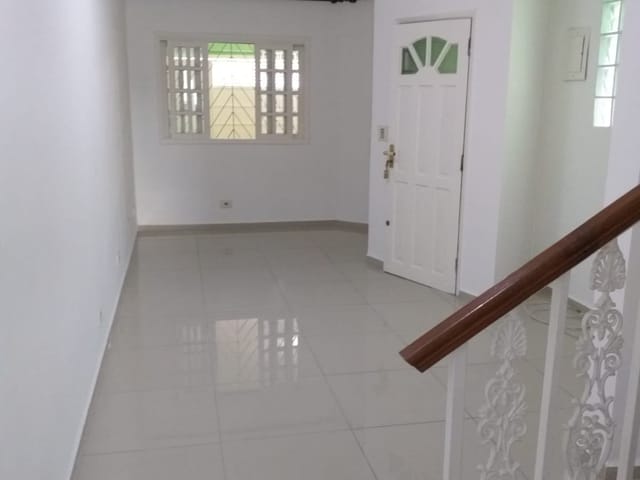 Sobrado 3 quartos e 3 banheiros, à venda, no bairro Jardim Fernandes em São Paulo