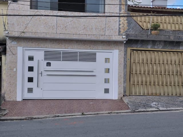 Sobrado 3 quartos e 3 banheiros, à venda, no bairro Jardim Fernandes em São Paulo