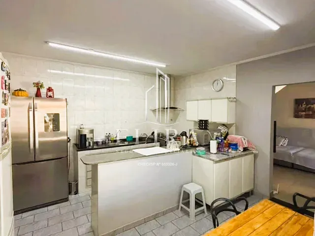 Sobrado com 250m² 3 quartos e 3 banheiros, à venda, no bairro Vila Mollon IV em Santa Bárbara D'Oeste