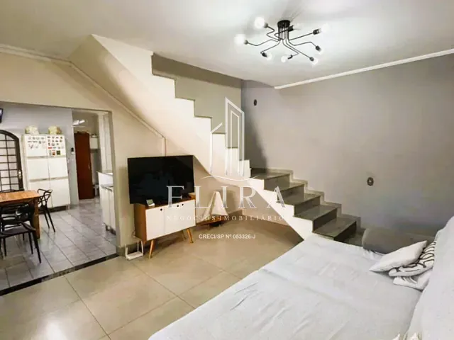 Sobrado com 250m² 3 quartos e 3 banheiros, à venda, no bairro Vila Mollon IV em Santa Bárbara D'Oeste