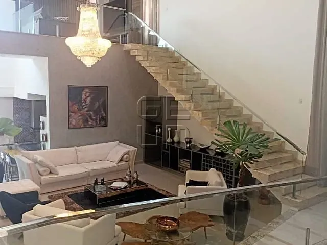 Casa com 501m² 3 quartos e 5 banheiros, à venda, no bairro Esperança em Londrina