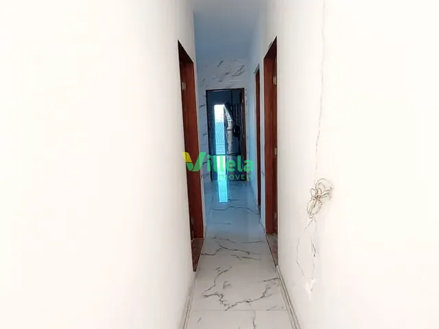 Sobrado com 212m² 4 quartos e 3 banheiros, à venda, no bairro Residencial Flamboyant em Itaquaquecetuba
