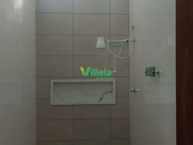 Sobrado com 212m² 4 quartos e 3 banheiros, à venda, no bairro Residencial Flamboyant em Itaquaquecetuba